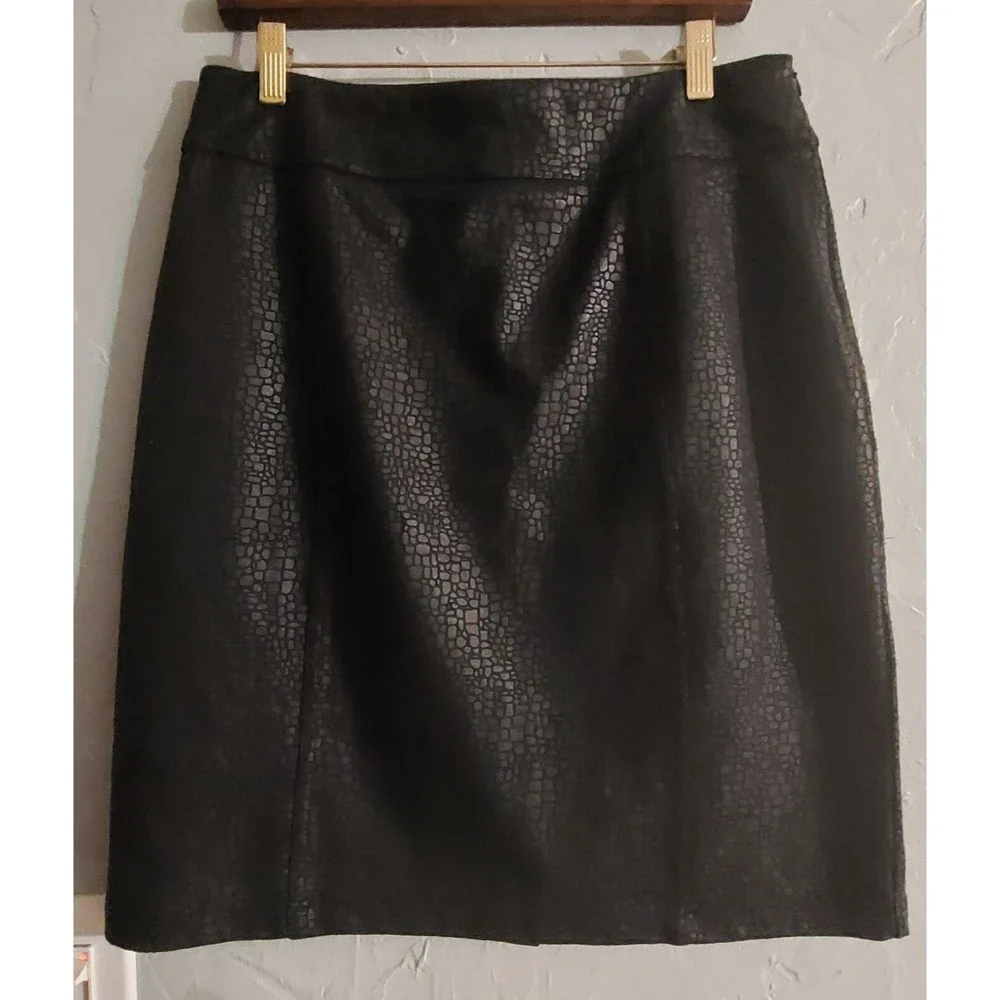 Chico's Skirts Women's Size 1 (M) ,Black Polyester,Skirts Pencil,15.5 Inch Waist - Picture 7 of 7